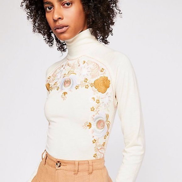 Free People Sweaters - *** SOLD ***